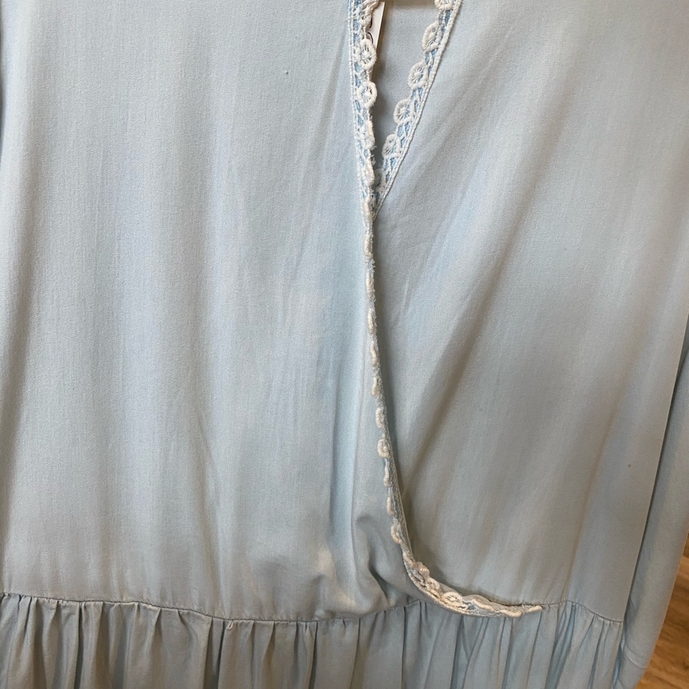 POL DRESS - Picture 3 of 4